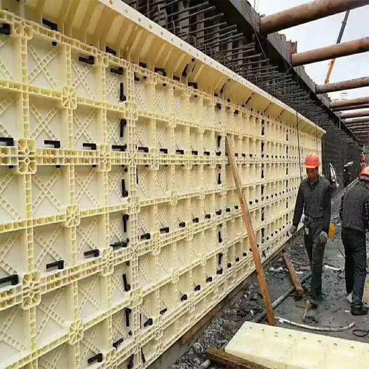Plastic Formwork